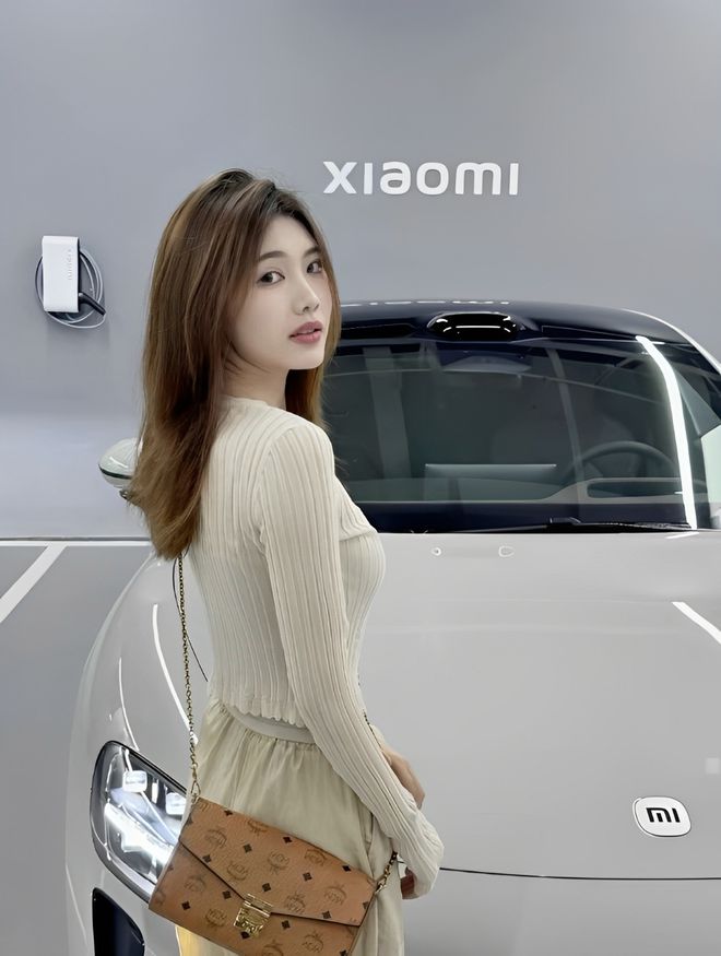 质量都这么高的吗？仙女也就长这样吧不朽情缘首页小米SU7的美女车主(图5)